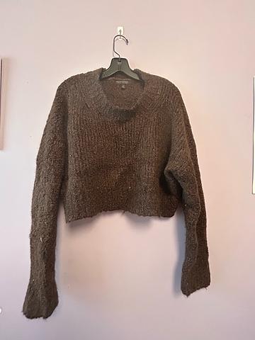 Chunky Wool Cropped Sweater