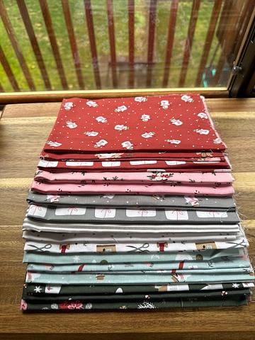 Warm Wishes FQ Bundle