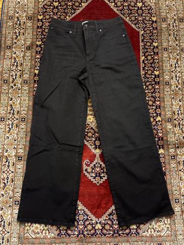 The Perfect Vintage Wide-Legged Jean