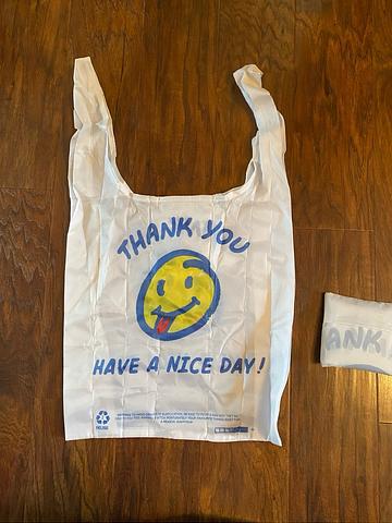 Reusable grocery bags