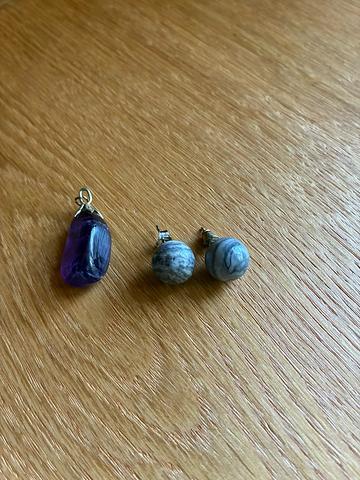 Stone jewelry
