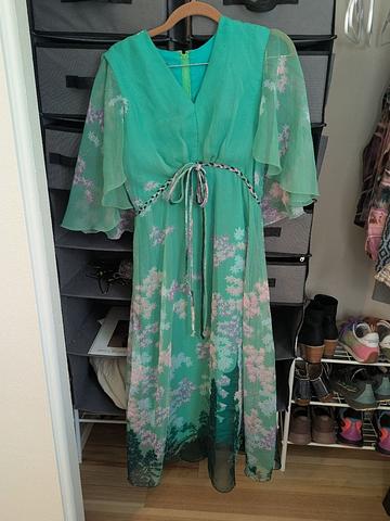 Cape sleeve dress