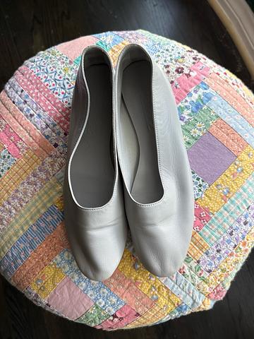 Glove Flats