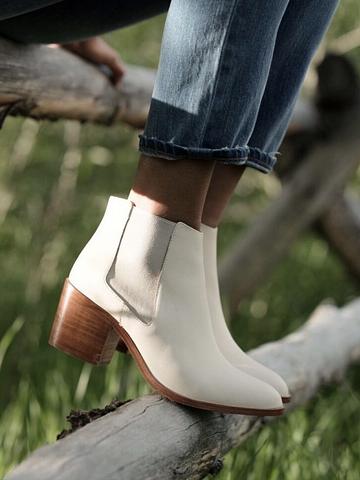 Cream Leather Chelsea Heeled Boots