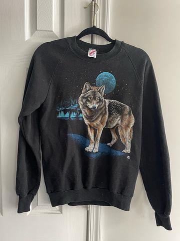 Wolf sweatshirt