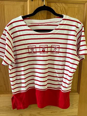 Peppermint flowers tee