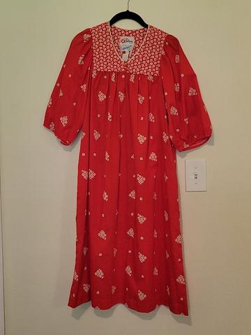 Hawaiian print red dress