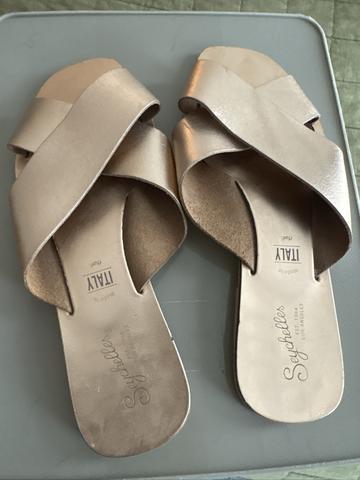 Criss Cross slide sandals