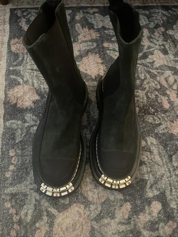 Liam Boots