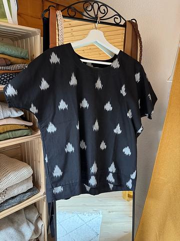 Leo triangle top