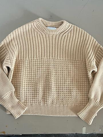 Delcia Sweater