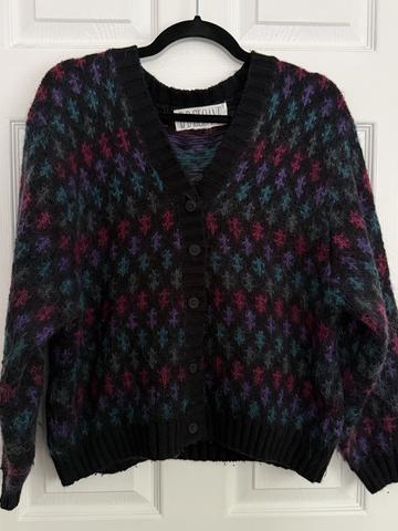 Medallion print cardigan with floral buttons