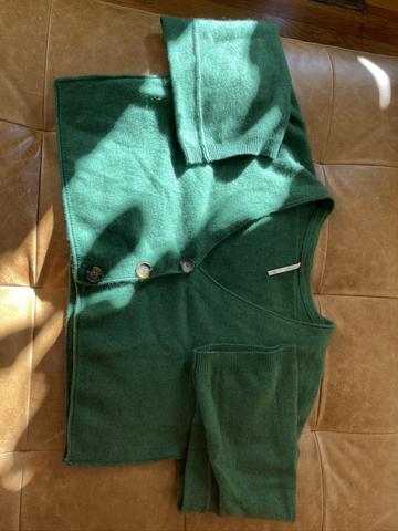 cashmere crop sweater