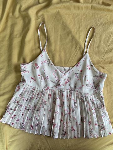 Sleeveless top