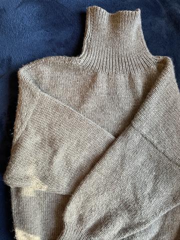 Nora turtleneck