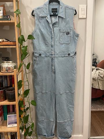 The Essential Sleeveless Highwaisted Coverall
