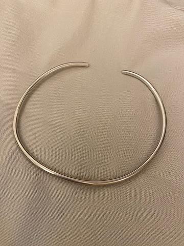 Silver collar necklace