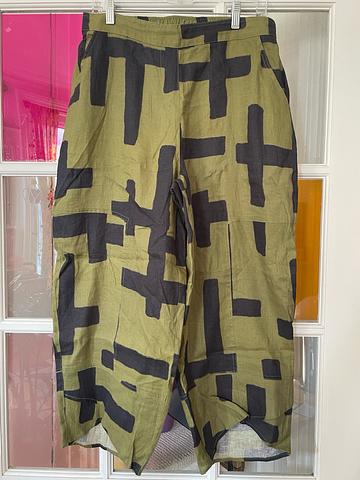Graphic Print Linen Pants