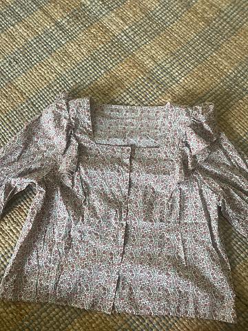 blouse