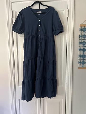 Kindred Midi dress- small