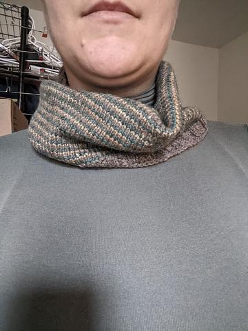 Wool mini cowl