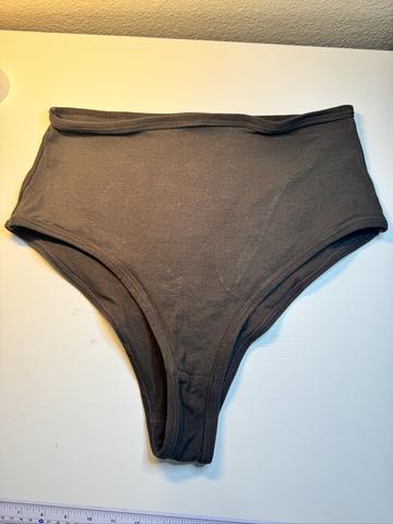 High waisted cotton undies