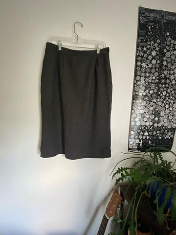 Wool skirt