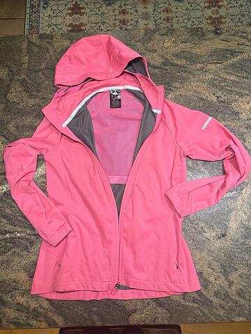 Running jacket water resistant