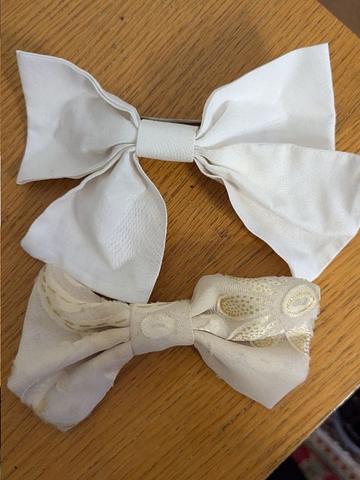 Hair bows