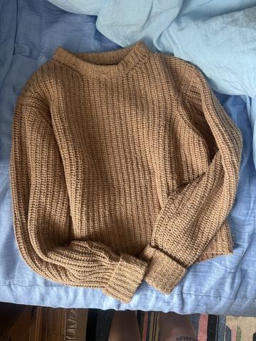 Wool chunky sweater