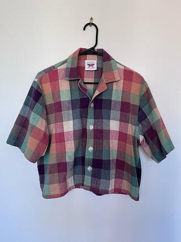 Cropped button up
