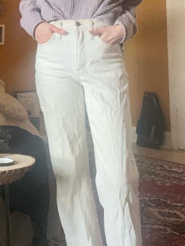 white denim pants