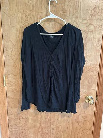 Ribbed Sweater/Shirt