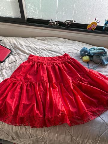 Red skirt