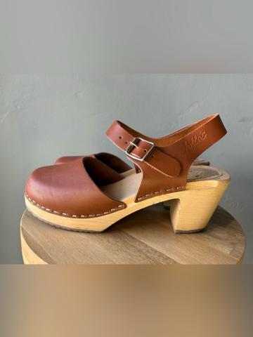 Highwood Mary Jane Clogs