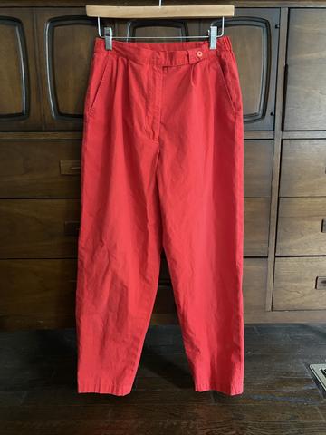 Pleated slacks