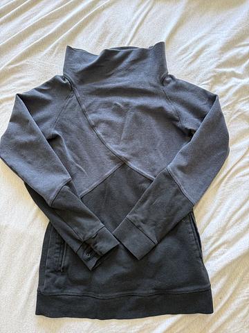 Nomads sweater