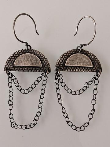 Half-moon earrings