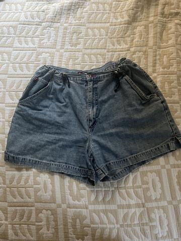 Toggle waist denim shorts