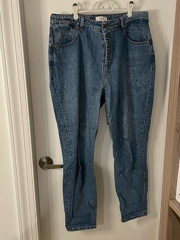 Pamela Jeans