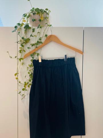 Caron Callahan black elasticated waist cotton skirt