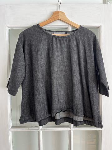 Flowy top