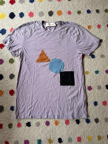 Shapes tee