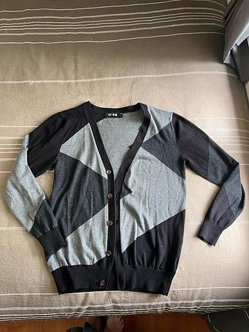 black & gray geometric cardigan