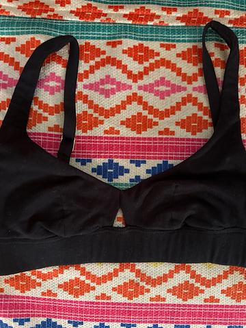 Organic cotton keyhole bralette