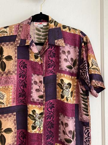 90s Silk Short Sleeved Button Down Top Blouse