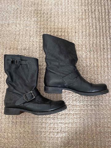 Moto Boot