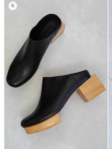 Matisse mule