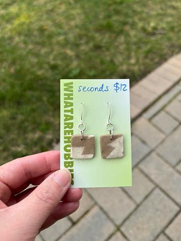 Ceramic square earrings