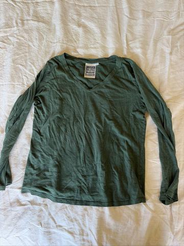 Long sleeve